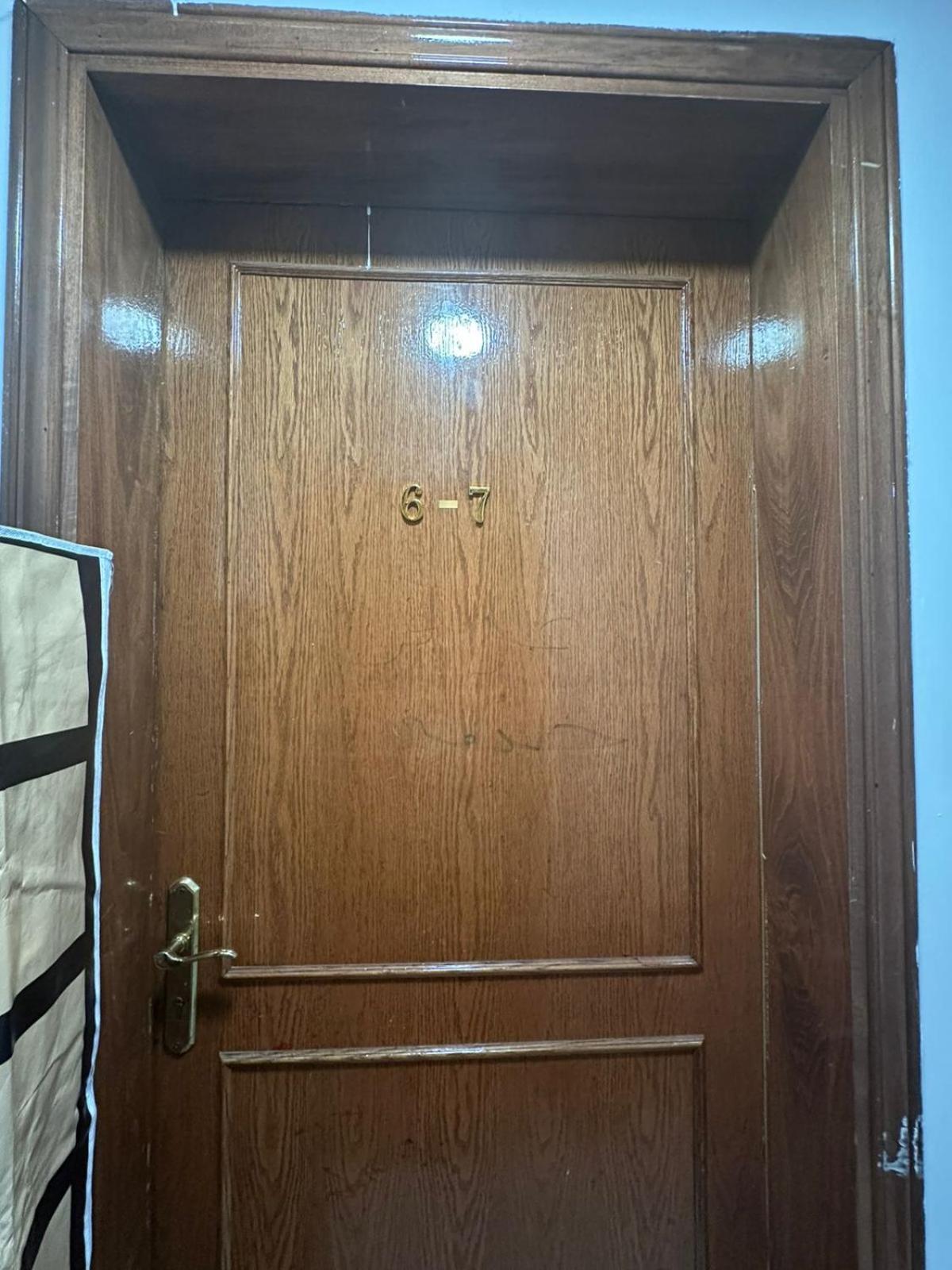 Homestay Built-in Cabinet With Balcony Abu Dhabi